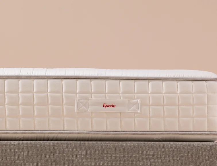 Matelas Epeda Iconique, vue de profil